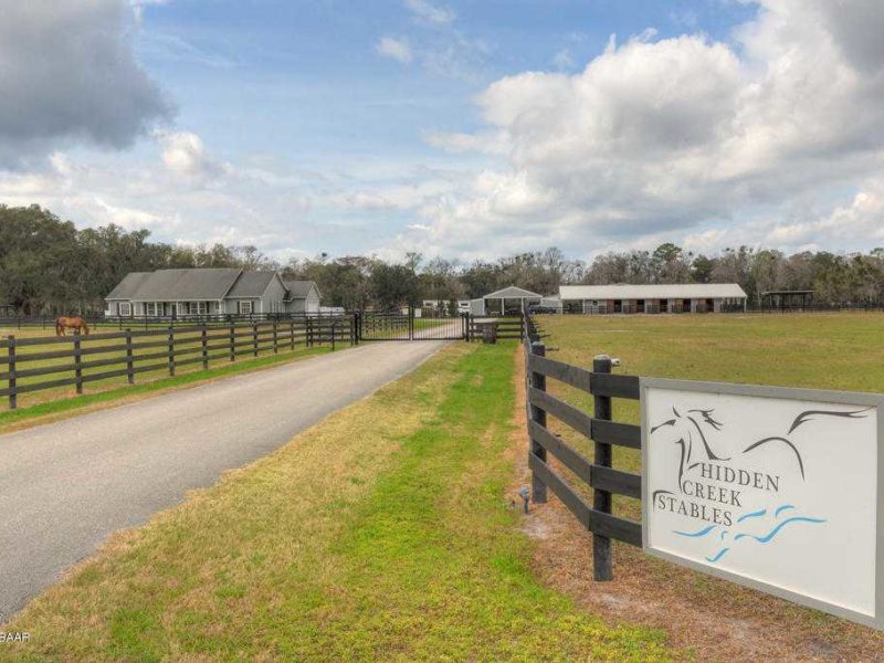 202225-Hidden-Creek-Stables-80x150-Equestrian-White-OrmondBeach-FL-UnitedStates-2