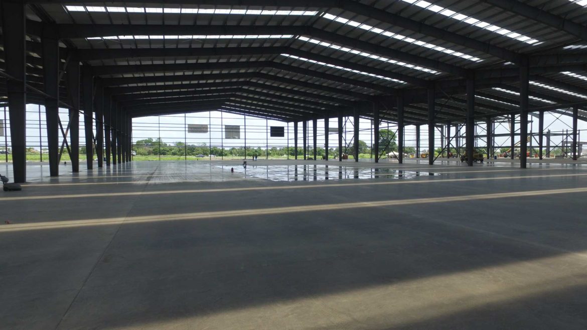 629x387 Unicomer industrial prefabricated multistory steel building warehouse, office building and distribution center located in Freeport, Trinidad