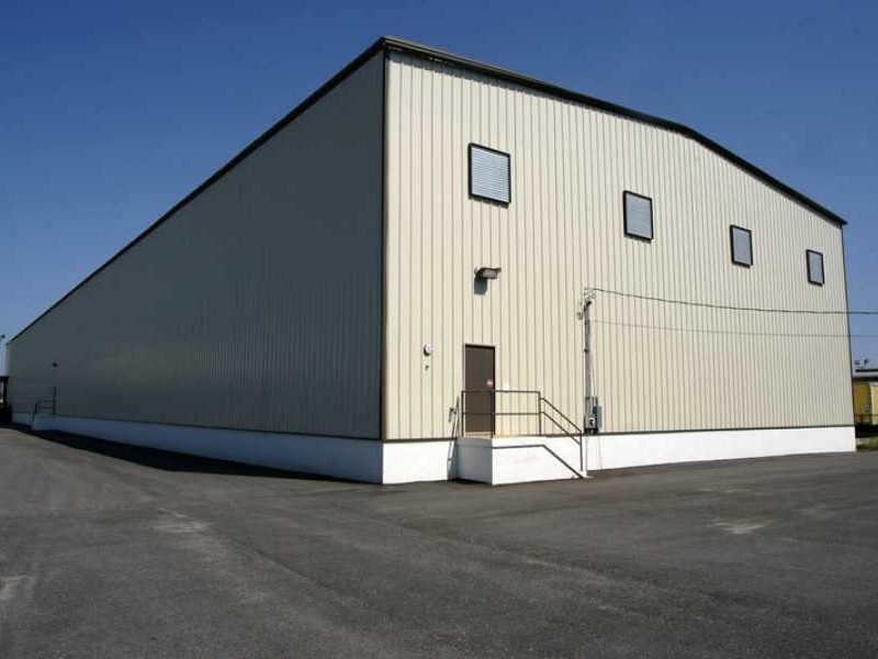 Prefab Steel Building. Warehouse And Distribution Center. 80x200 located in Mobile, Alabama.