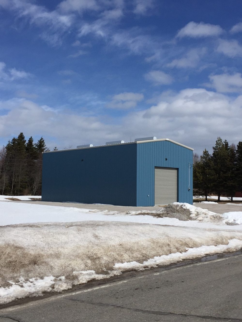201355 _ 32x60 - Cold Storage - Blue - Lindell Smith - Newfoundland Canada