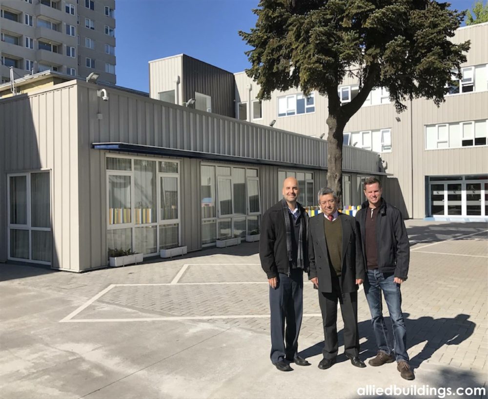 Preengineered multistory steel building school in Chile