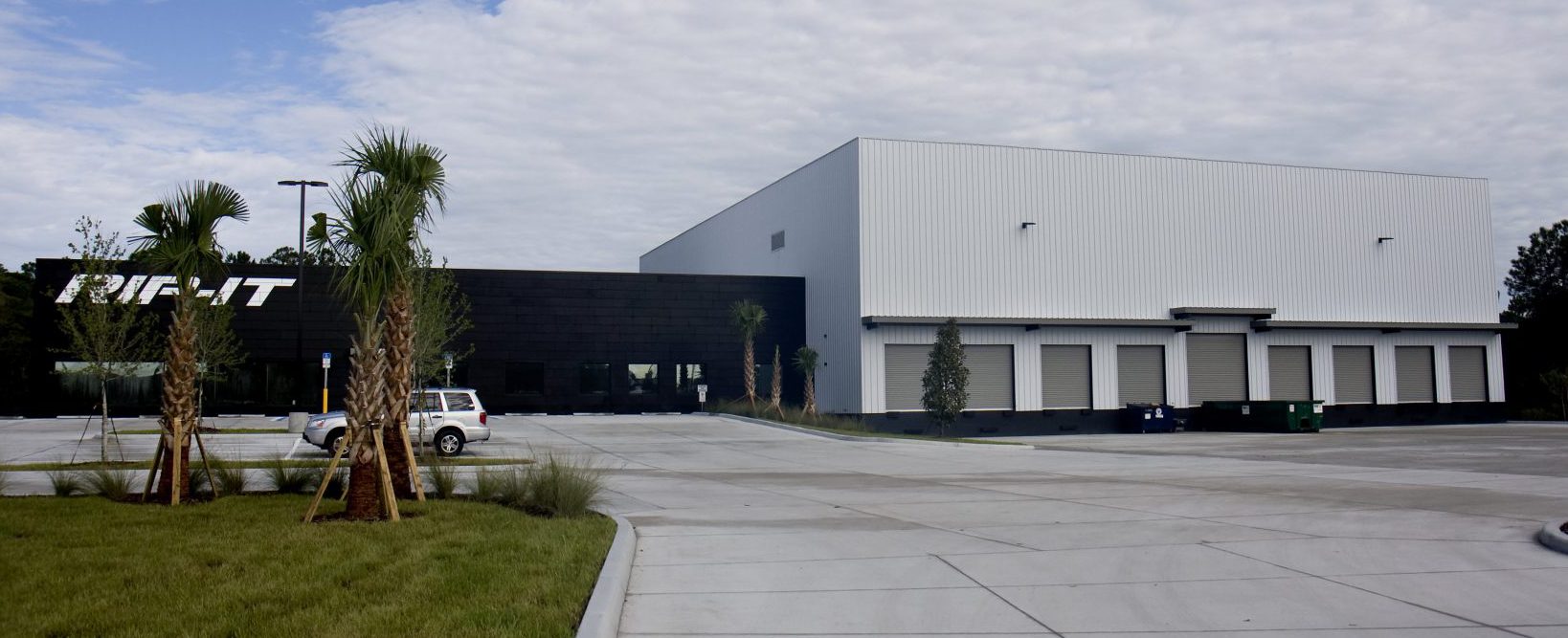 Steel Building Warehouse And Showroom