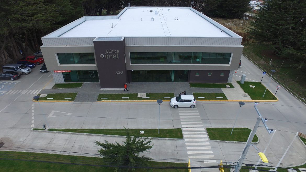 2,400 square meter IMET Clinica IMET in Punta Arenas, Chile