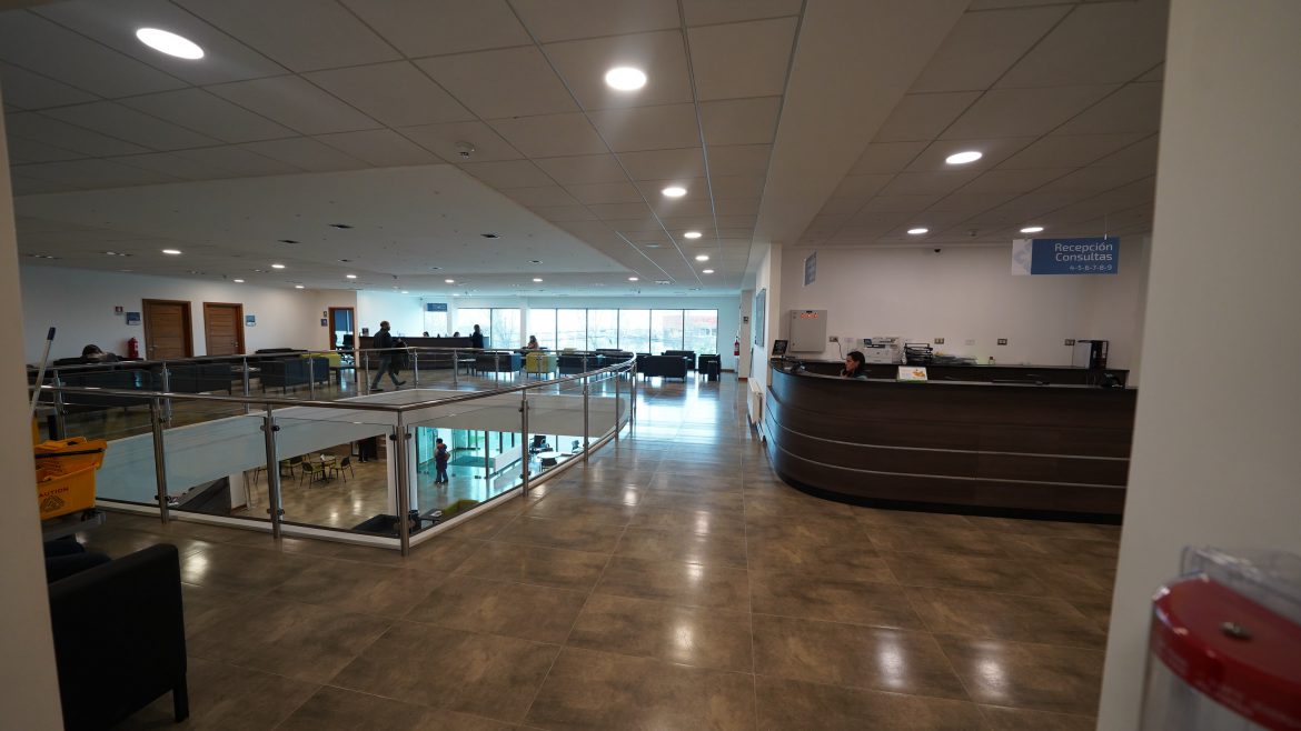 The second floor of the Clinica Imet Medical Center located in Punta Arenas, Chile