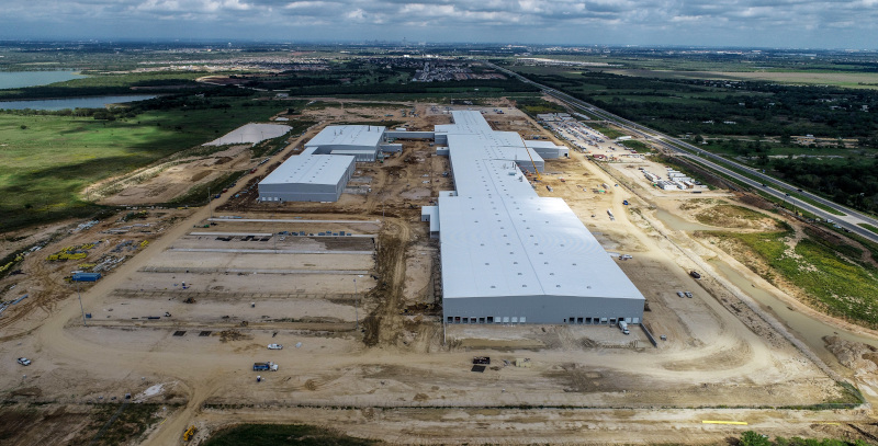 Navistar Manufacturing, Pre-Fabricated Steel Manufacturing Facility, San Antonio, Texas