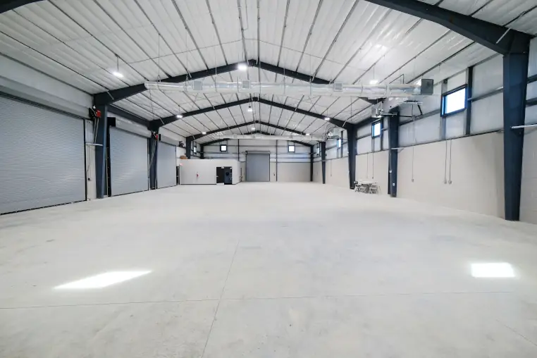 insulation for energy efficiency in commercial steel buildings